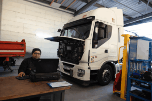 LKW Sicherheitsprüfung und technischer Check einer Scania Zugmaschine bei Certus Truckcenter Bodenheim.